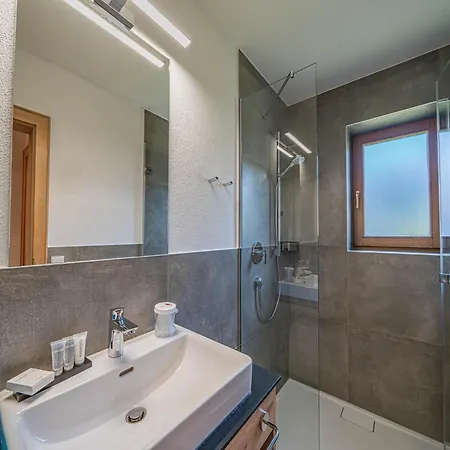 Διαμέρισμα In With Parking Brixen im Thale
