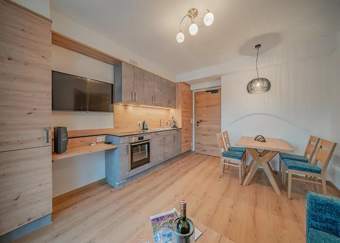 شقة In With Parking