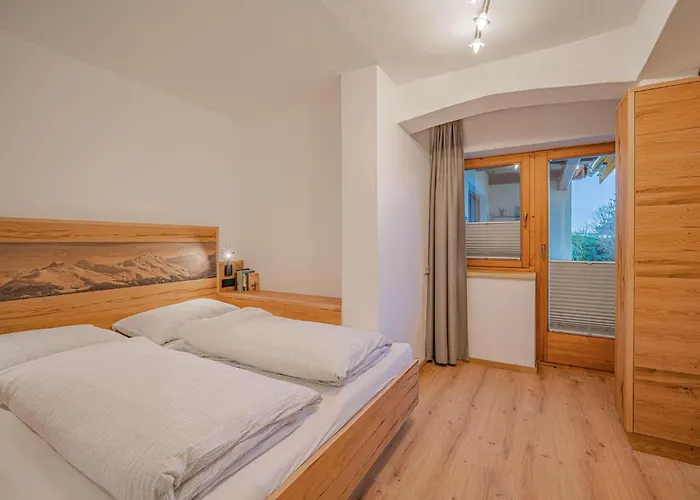 In With Parking شقة