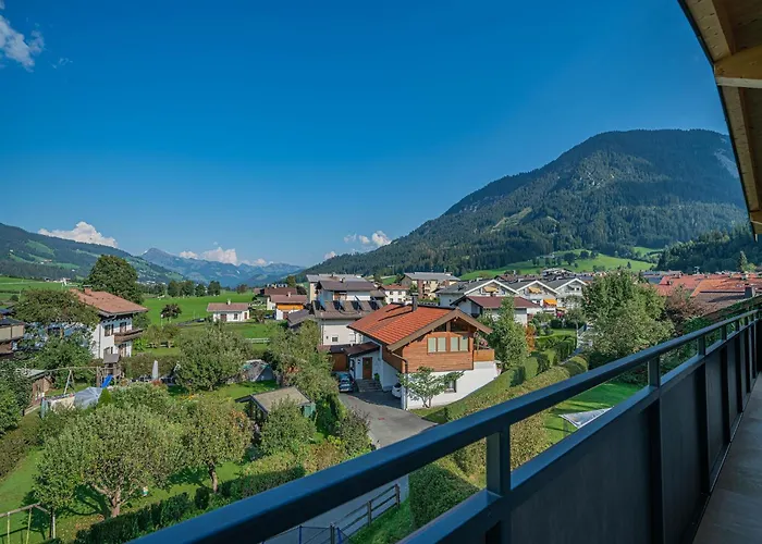 In With Parking شقة