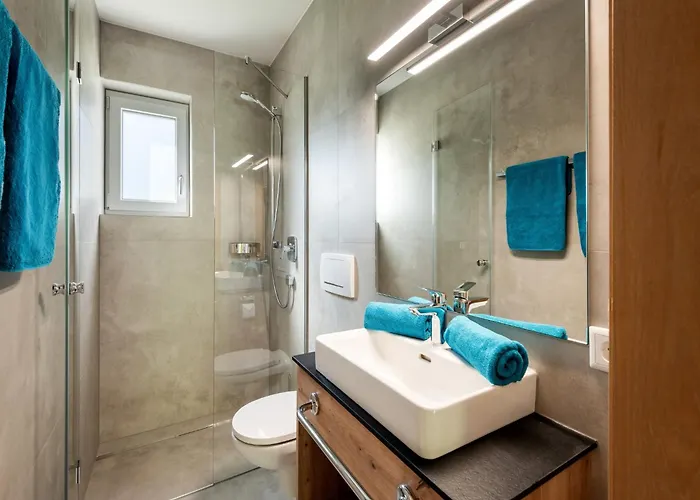 شقة In With Parking