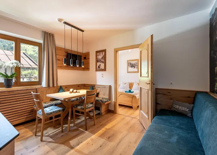 In With Parking شقة *